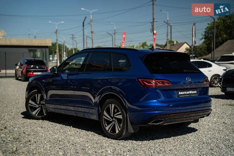 Внедорожник / Кроссовер Volkswagen Touareg 2022 в Черновцах