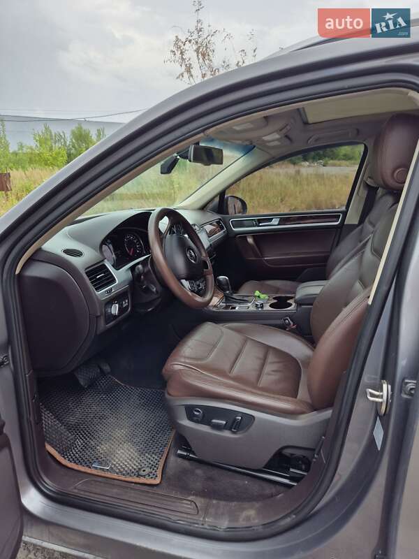 Volkswagen Touareg 2012