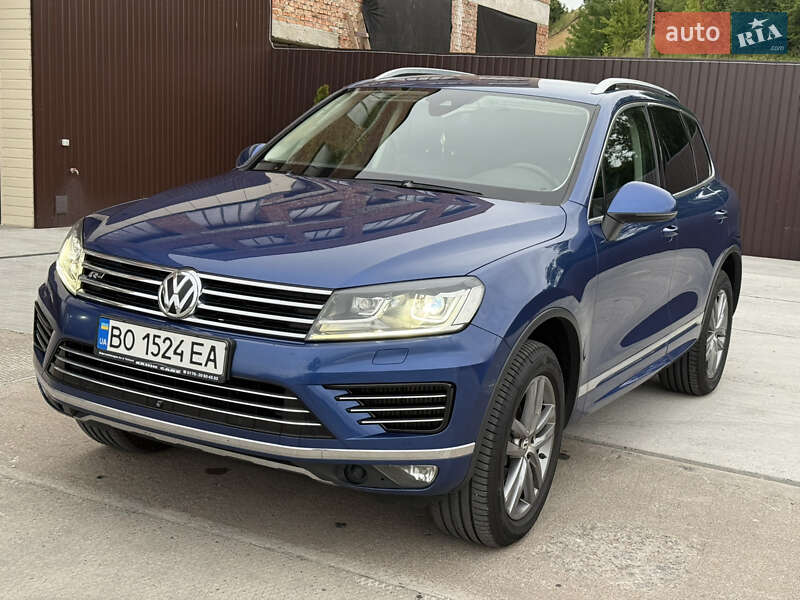 Внедорожник / Кроссовер Volkswagen Touareg 2017 в Жидачове