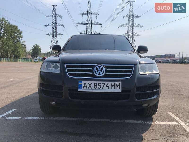 Внедорожник / Кроссовер Volkswagen Touareg 2005 в Харькове
