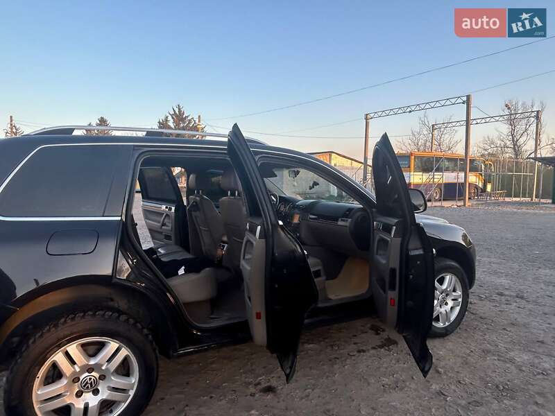 Внедорожник / Кроссовер Volkswagen Touareg 2008 в Виннице