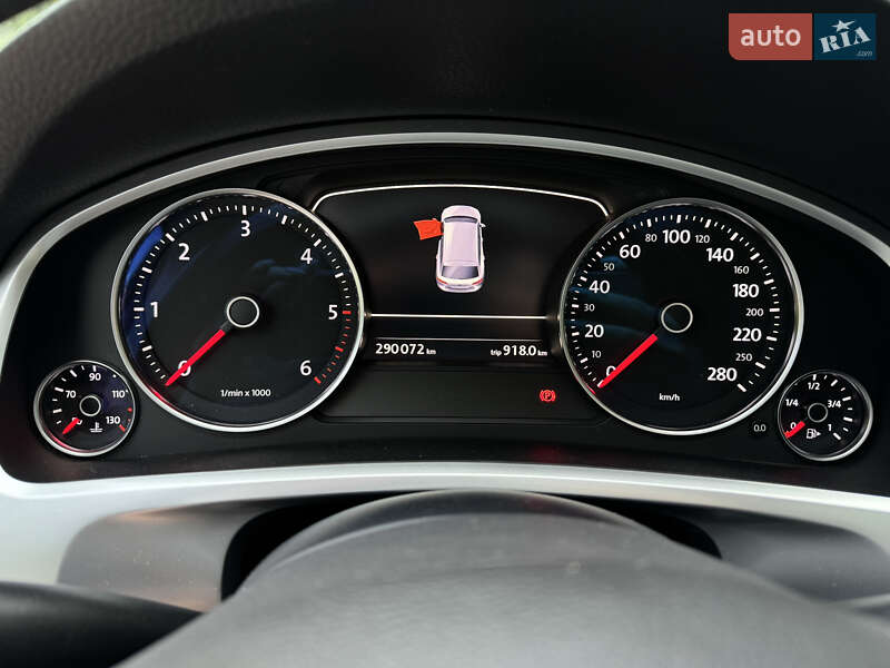 Внедорожник / Кроссовер Volkswagen Touareg 2014 в Бережанах