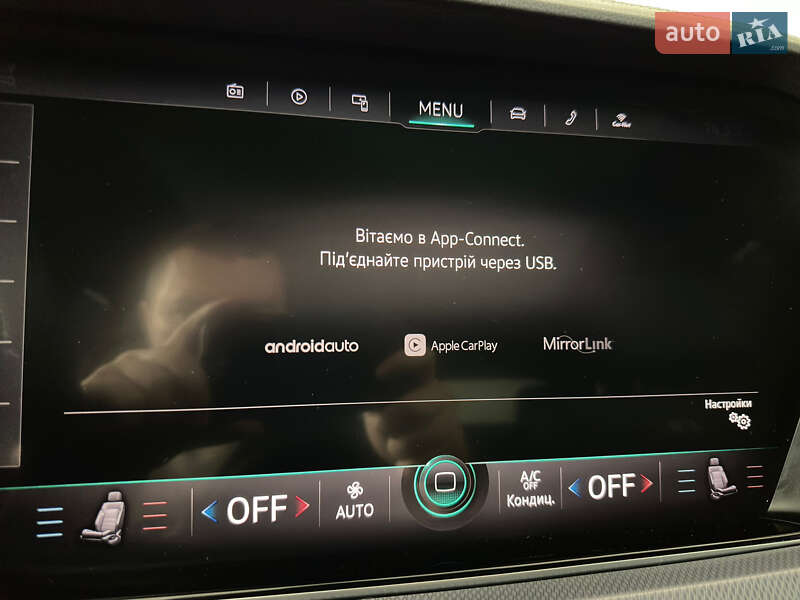 Внедорожник / Кроссовер Volkswagen Touareg 2019 в Казатине