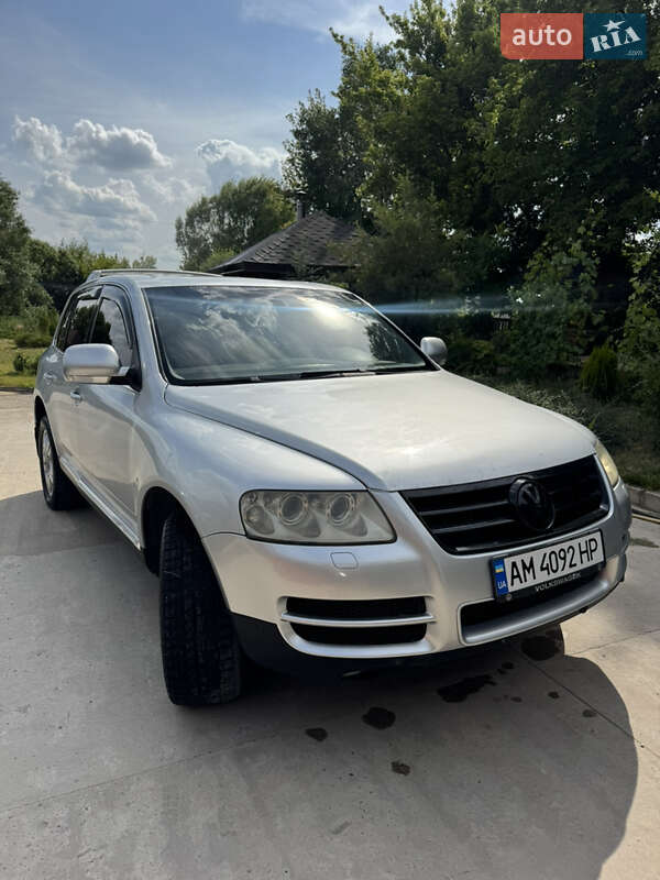 Позашляховик / Кросовер Volkswagen Touareg 2004 в Бердичеві