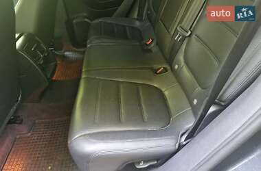 Внедорожник / Кроссовер Volkswagen Touareg 2012 в 