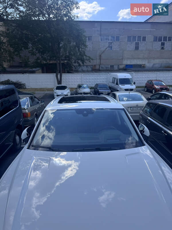 Внедорожник / Кроссовер Volkswagen Touareg 2018 в Киеве