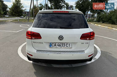 Внедорожник / Кроссовер Volkswagen Touareg 2011 в 