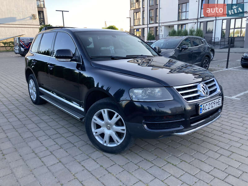 Позашляховик / Кросовер Volkswagen Touareg 2006 в Луцьку