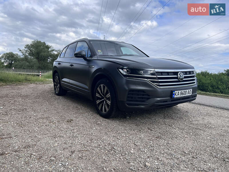 Внедорожник / Кроссовер Volkswagen Touareg 2021 в Ивано-Франковске