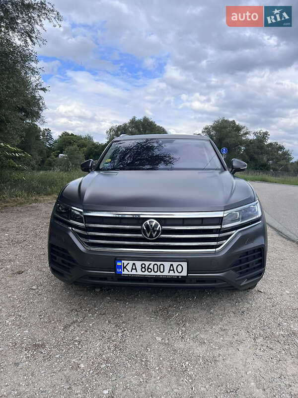 Внедорожник / Кроссовер Volkswagen Touareg 2021 в Ивано-Франковске