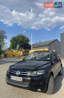 Внедорожник / Кроссовер Volkswagen Touareg 2012 в Любашевке