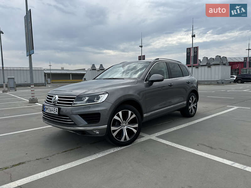 Volkswagen Touareg 2015
