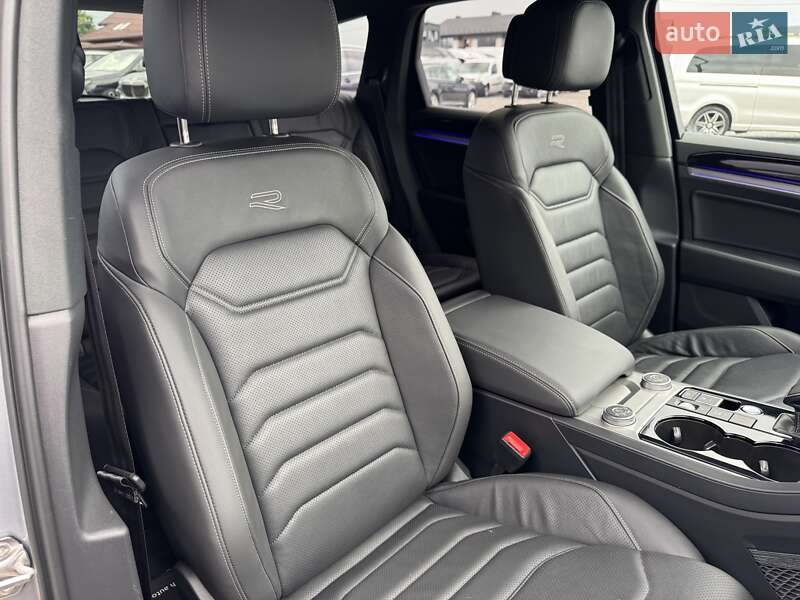 Внедорожник / Кроссовер Volkswagen Touareg 2022 в Ровно
