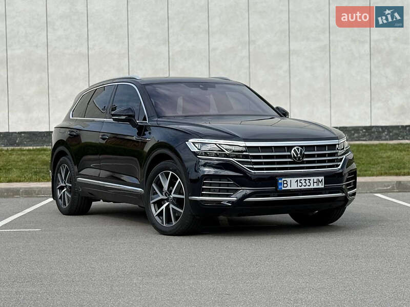 Внедорожник / Кроссовер Volkswagen Touareg 2022 в Киеве