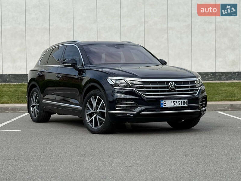 Внедорожник / Кроссовер Volkswagen Touareg 2022 в Киеве
