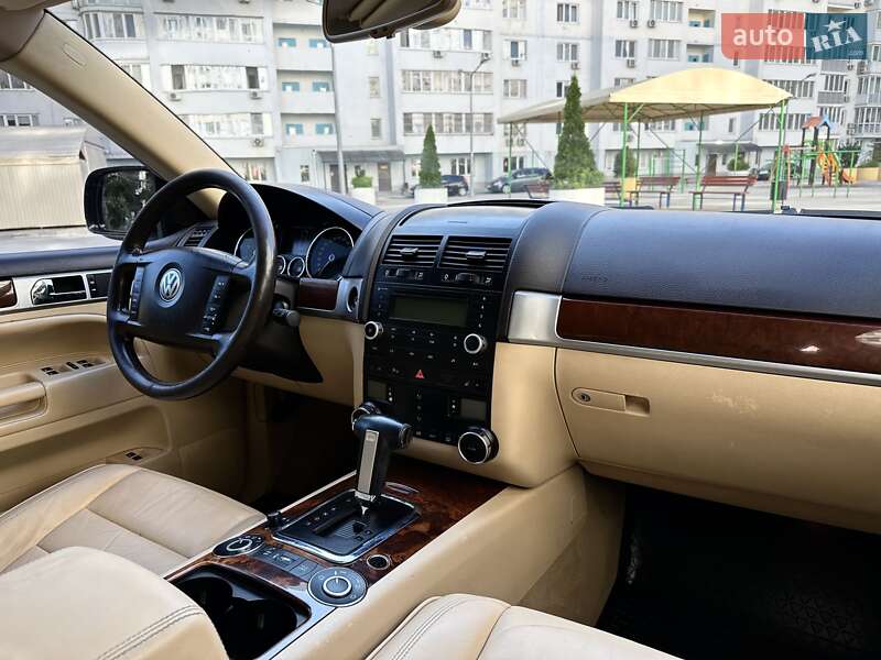 Позашляховик / Кросовер Volkswagen Touareg 2006 в Одесі фото 12 Позашляховик / Кросовер Volkswagen Touareg 2006 в Одесі