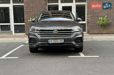 Позашляховик / Кросовер Volkswagen Touareg 2019 в Софіївській Борщагівці