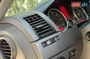 Внедорожник / Кроссовер Volkswagen Touareg 2010 в 
