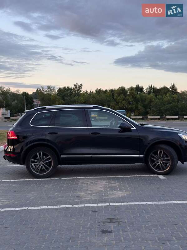 Внедорожник / Кроссовер Volkswagen Touareg 2011 в Черновцах фото 5 Внедорожник / Кроссовер Volkswagen Touareg 2011 в Черновцах