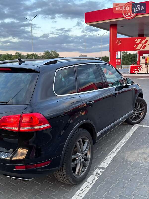 Внедорожник / Кроссовер Volkswagen Touareg 2011 в Черновцах фото 10 Внедорожник / Кроссовер Volkswagen Touareg 2011 в Черновцах