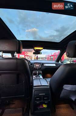 Внедорожник / Кроссовер Volkswagen Touareg 2011 в 