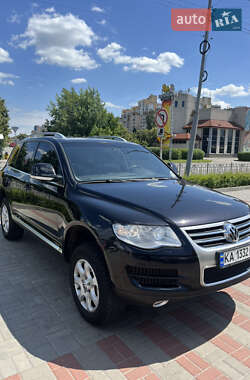 Внедорожник / Кроссовер Volkswagen Touareg 2006 в Киеве