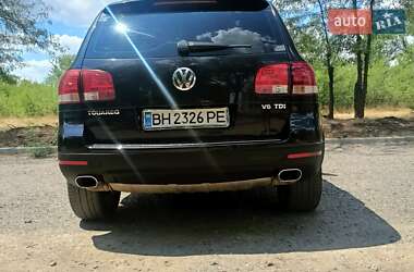 Позашляховик / Кросовер Volkswagen Touareg 2008 в 