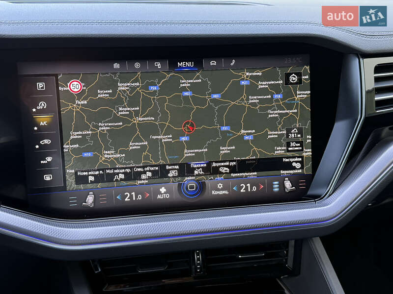 Позашляховик / Кросовер Volkswagen Touareg 2021 в Хмельницькому