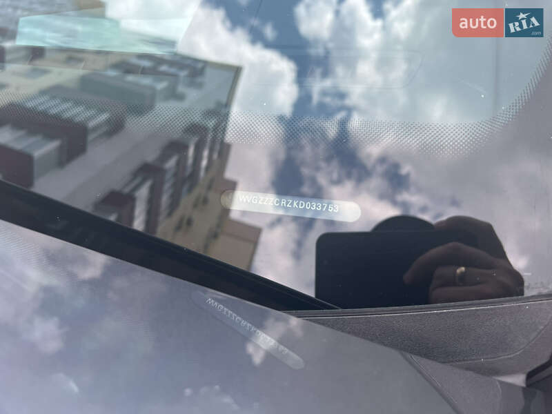 Позашляховик / Кросовер Volkswagen Touareg 2019 в Кам'янець-Подільському