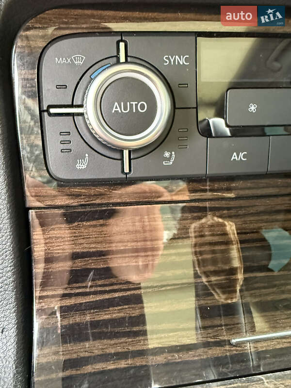 Позашляховик / Кросовер Volkswagen Touareg 2014 в Білій Церкві фото 30 Позашляховик / Кросовер Volkswagen Touareg 2014 в Білій Церкві