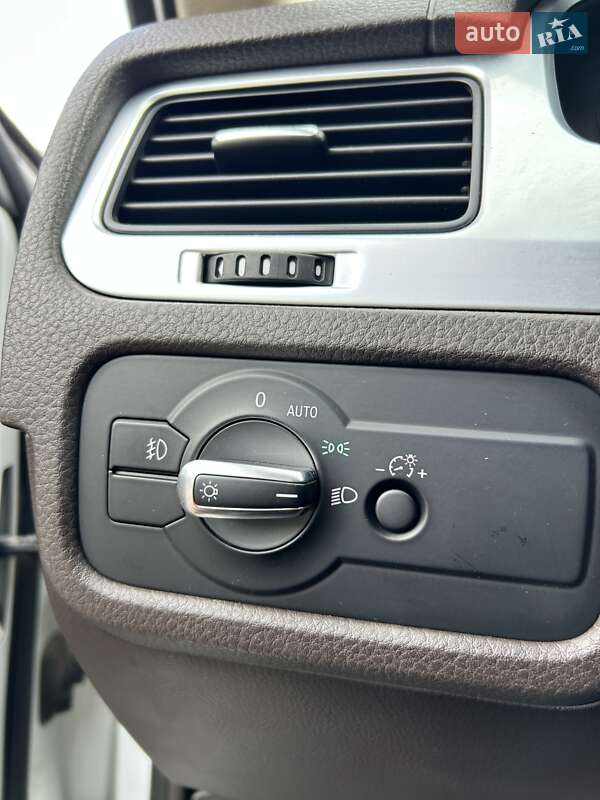Внедорожник / Кроссовер Volkswagen Touareg 2014 в Сумах