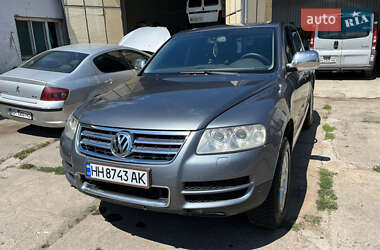 Внедорожник / Кроссовер Volkswagen Touareg 2004 в Арцизе