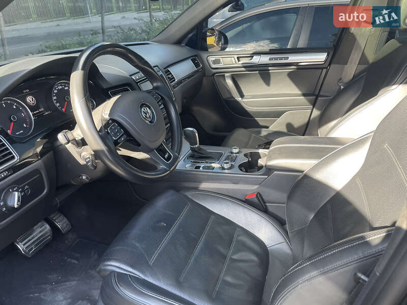 Внедорожник / Кроссовер Volkswagen Touareg 2015 в Кропивницком фото 8 Внедорожник / Кроссовер Volkswagen Touareg 2015 в Кропивницком