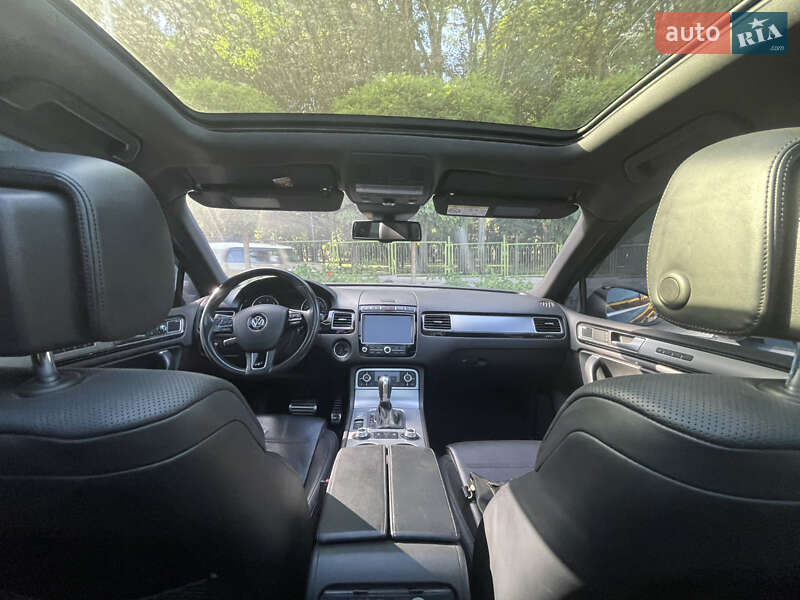 Внедорожник / Кроссовер Volkswagen Touareg 2015 в Кропивницком фото 14 Внедорожник / Кроссовер Volkswagen Touareg 2015 в Кропивницком