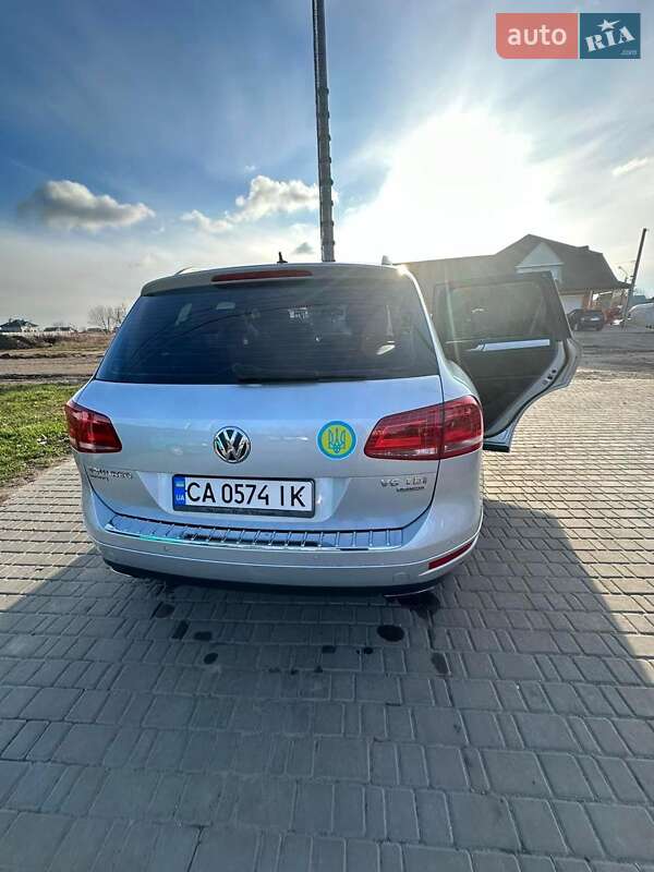 Внедорожник / Кроссовер Volkswagen Touareg 2013 в Умани фото 7 Внедорожник / Кроссовер Volkswagen Touareg 2013 в Умани