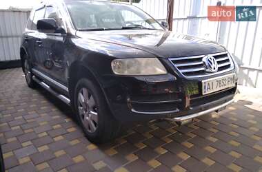 Внедорожник / Кроссовер Volkswagen Touareg 2003 в Вышгороде