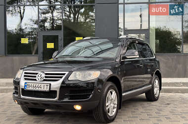 Внедорожник / Кроссовер Volkswagen Touareg 2009 в Одессе