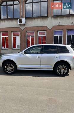 Внедорожник / Кроссовер Volkswagen Touareg 2006 в 