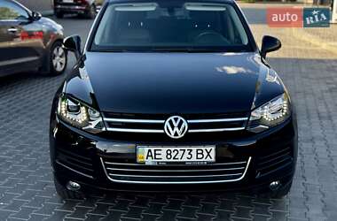 Внедорожник / Кроссовер Volkswagen Touareg 2014 в 