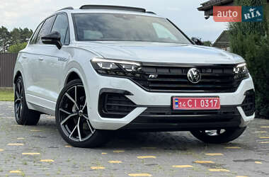 Внедорожник / Кроссовер Volkswagen Touareg 2021 в Киеве