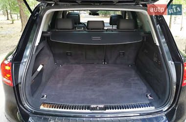 Внедорожник / Кроссовер Volkswagen Touareg 2014 в 