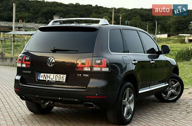 Позашляховик / Кросовер Volkswagen Touareg 2008 в Чернівцях