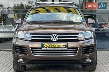 Позашляховик / Кросовер Volkswagen Touareg 2010 в 