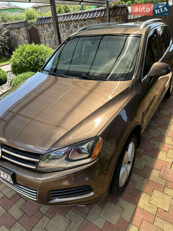 Внедорожник / Кроссовер Volkswagen Touareg 2012 в Хмельницком фото 12 Внедорожник / Кроссовер Volkswagen Touareg 2012 в Хмельницком