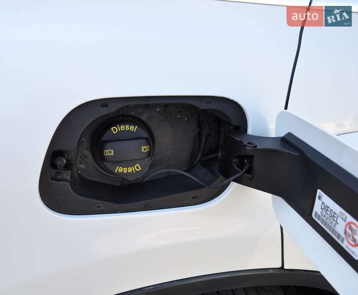 Внедорожник / Кроссовер Volkswagen Touareg 2016 в Одессе