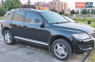 Внедорожник / Кроссовер Volkswagen Touareg 2008 в 