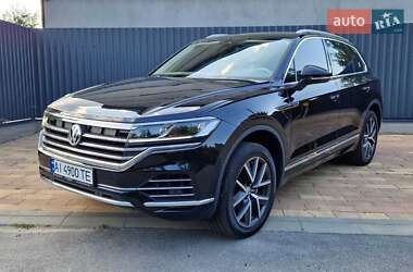 Позашляховик / Кросовер Volkswagen Touareg 2020 в Києві
