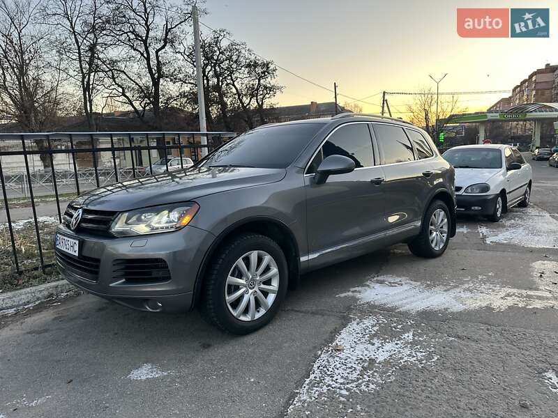 Volkswagen Touareg 2012