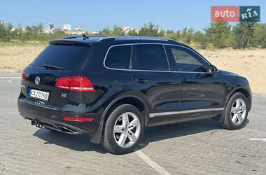 Позашляховик / Кросовер Volkswagen Touareg 2014 в Черкасах