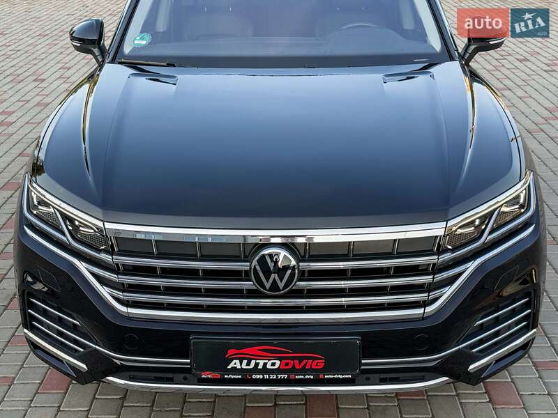 Позашляховик / Кросовер Volkswagen Touareg 2022 в Луцьку